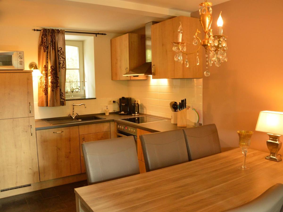 Attractively Furnished Holiday Home In Slenaken Exteriör bild