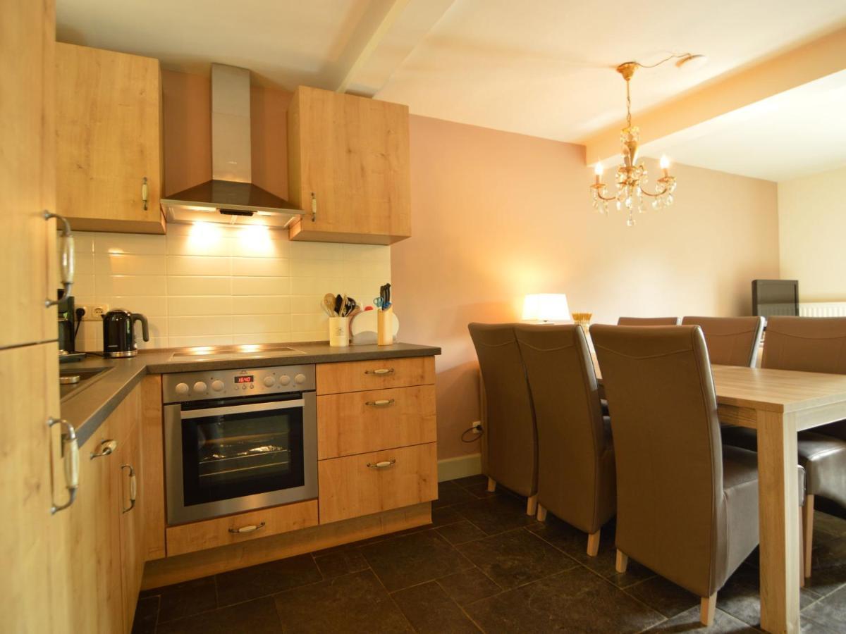 Attractively Furnished Holiday Home In Slenaken Exteriör bild